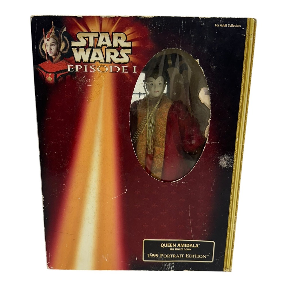 999 Star Wars Queen Amidala Portrait Edition Red Senate Gown Doll Hasbro